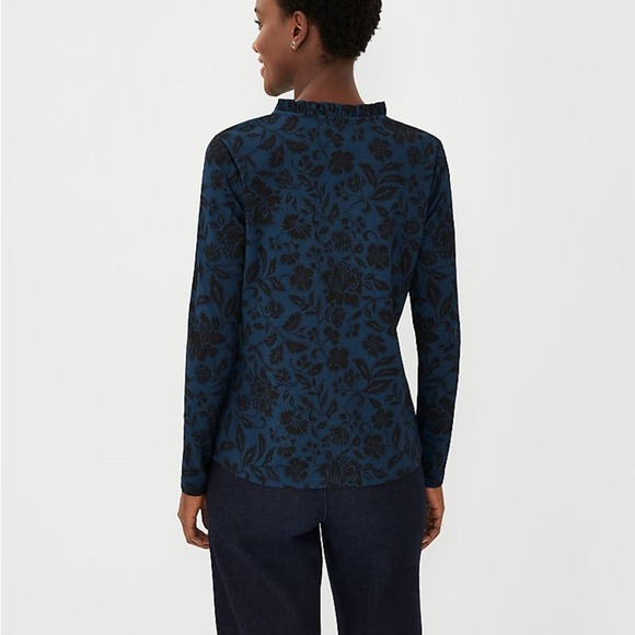 NWT Ann Taylor Petite Small Floral Ruffle Neck Top Midnight Spruce - Picture 8 of 8